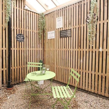 Spacious 1 Bed Apartment 1 Minute Walk From Square Nottingham Exterior photo