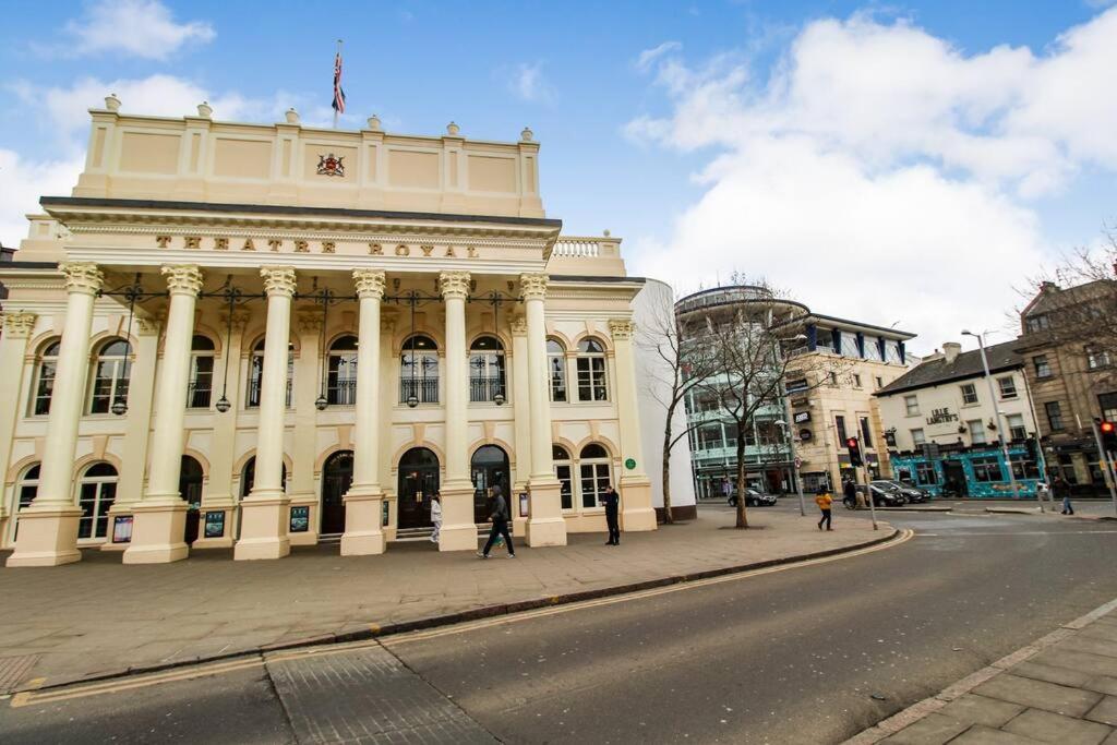 Spacious 1 Bed Apartment 1 Minute Walk From Square Nottingham Exterior photo